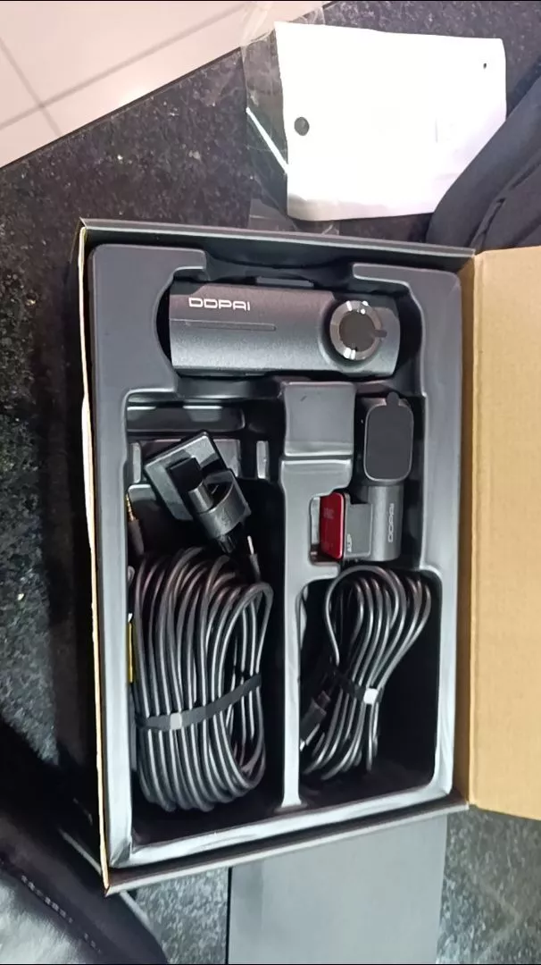 Foto de cliente da câmera veicular DDPAI N1 Dual 7