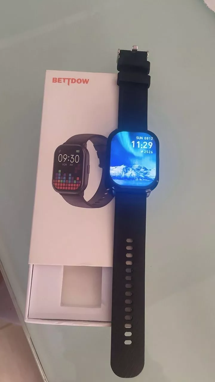 Foto real de cliente do Smartwatch FB059 1